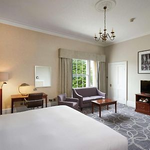 Executive Manor House Room